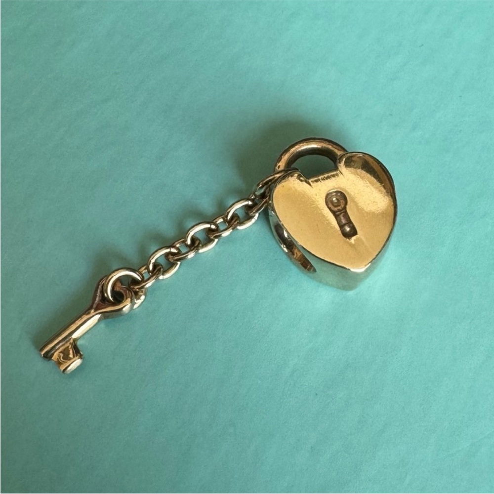 RETIRED PANDORA KEY TO MY HEART 14K SOLID GOLD CHARM 585 ALE 750341